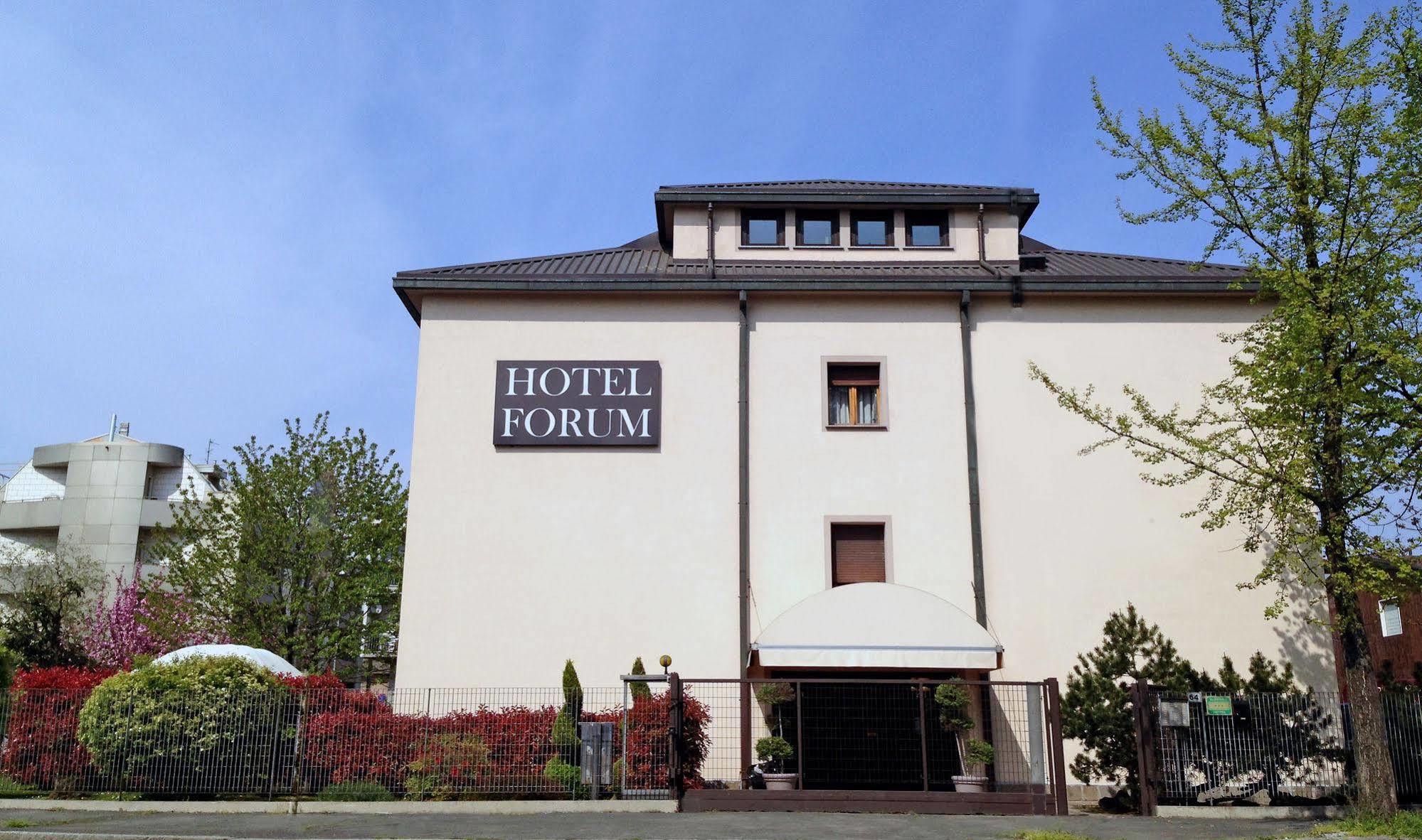 Hotel Forum Rozzano Eksteriør bilde